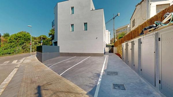 Chalet adosado en calle Mallorca, 12