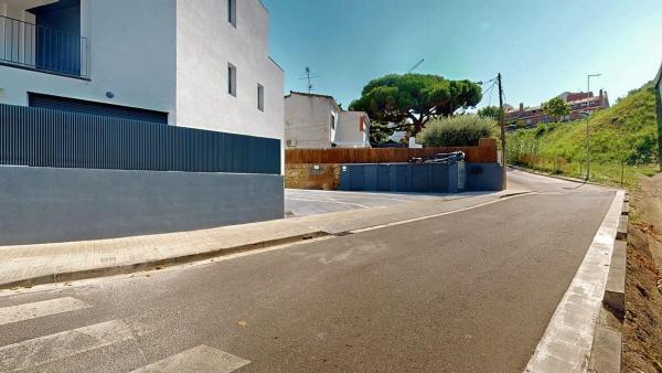 Chalet adosado en calle Mallorca, 12