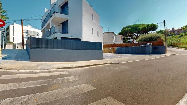 Chalet adosado en calle Mallorca, 12