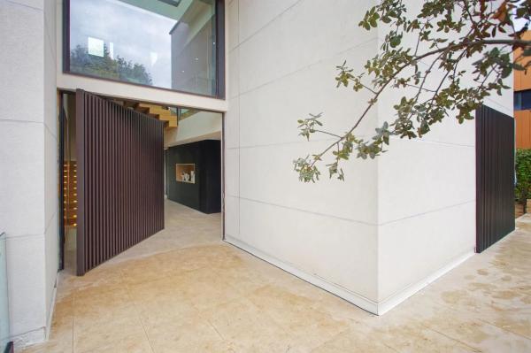 chalet de lujo independiente en el centro de Sant Cugat del Vallès