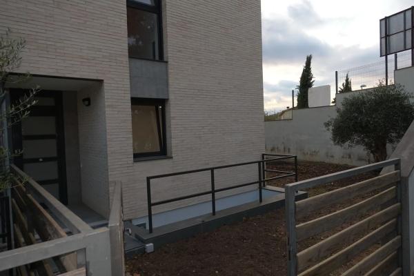 Chalet adosado en camino de Puiggraciós, 4