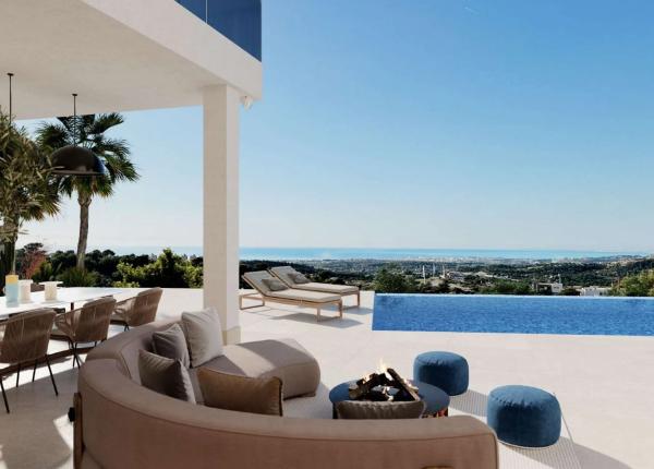 Villas de lujo con piscina en Calle Rey Felipe II