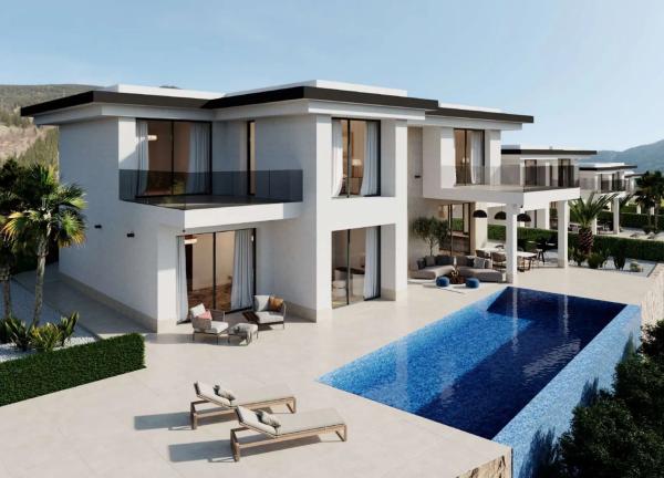 Villas de lujo con piscina en Calle Rey Felipe II