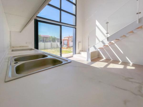 Exclusiva de 8 casas pareadas en Hostalric