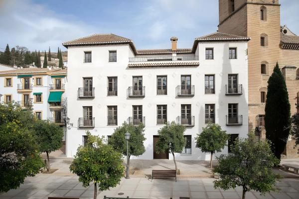 San Ildefonso Suites