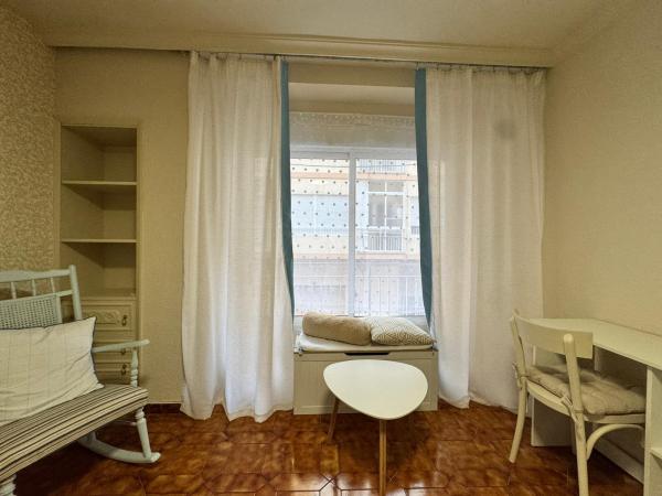 HABITACIÓN CAMPOAMOR