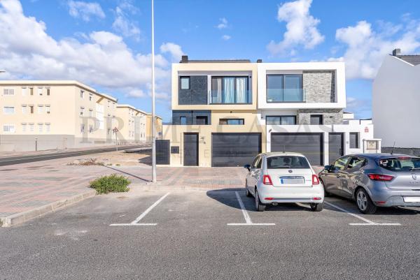 Prime Casas - Real Estate By Daniela