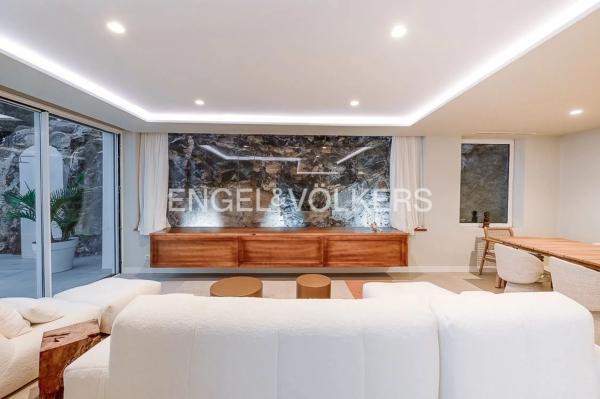 Villa con piscina infinity