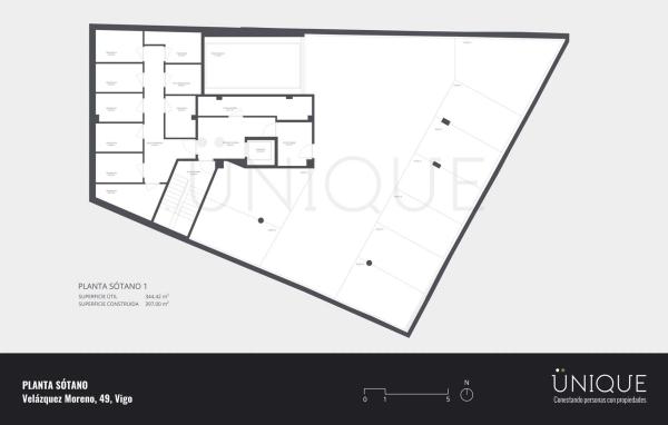 Velázquez Moreno 49