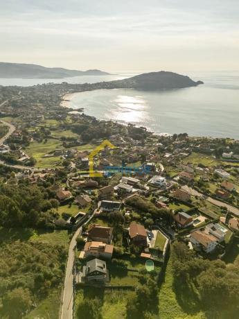 Dos chalets premium en Saiáns Vigo