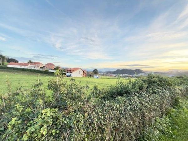 de 6 chalets en Cacicedo de Camargo