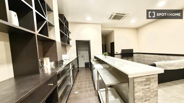 Apartamento de 2 dormitorios en alquiler en Almenara, Madrid