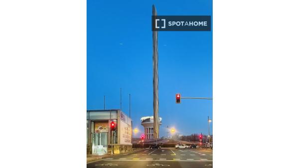 Apartamento de 2 dormitorios en alquiler en Almenara, Madrid