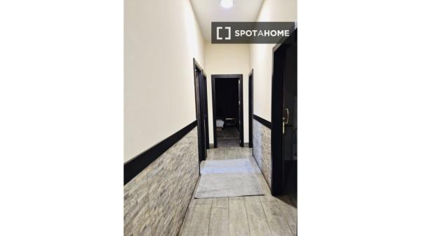 Apartamento de 2 dormitorios en alquiler en Almenara, Madrid