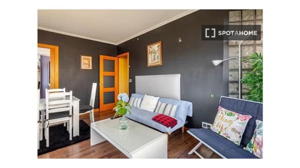 Piso de 2 habitaciones en alquiler en Mos, Vigo