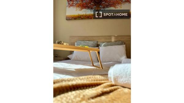 Chambre à louer dans un appartement partagé de 5 chambres à Vigo