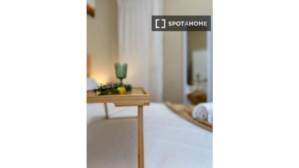 Chambre à louer dans un appartement partagé de 5 chambres à Vigo