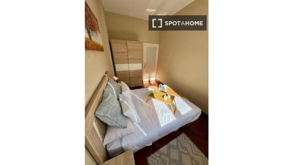 Zimmer in einer 5-Zimmer-WG in Vigo zu vermieten