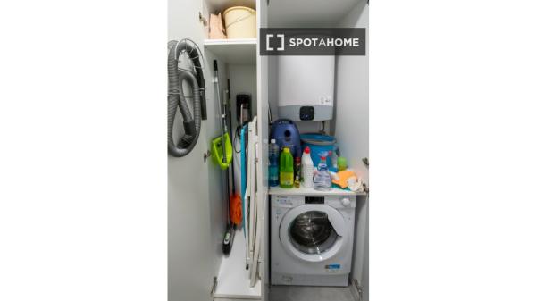 Estudio en alquiler en Los Remedios, Sevilla