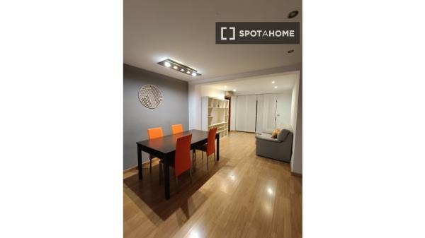 Piso en alquiler de 2 habitaciones en Malilla, Valencia