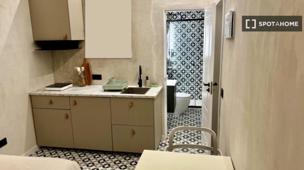 Estudio en alquiler en Eixample, Barcelona