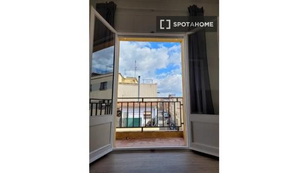 Apartamento de 2 habitaciones en alquiler en Terrassa, Barcelona
