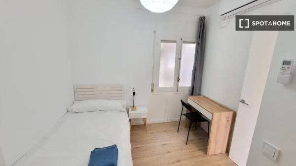 Apartamento de 2 habitaciones en alquiler en Terrassa, Barcelona