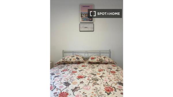 Room shared in San Cristóbal, Madrid