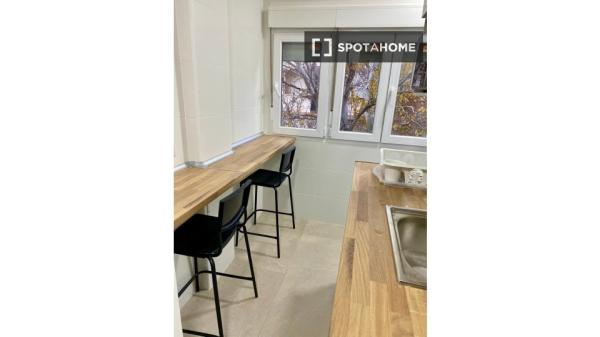 Room shared in San Cristóbal, Madrid