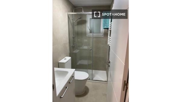 Room shared in San Cristóbal, Madrid