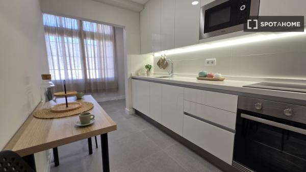 Apartamento de 3 dormitorios en alquiler en El Perú, Tenerife