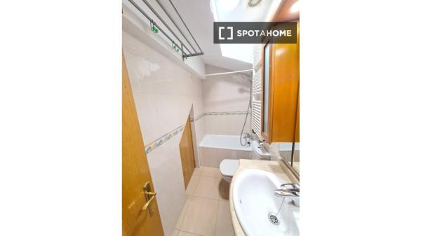 Estudio en alquiler en Embajadores, Madrid