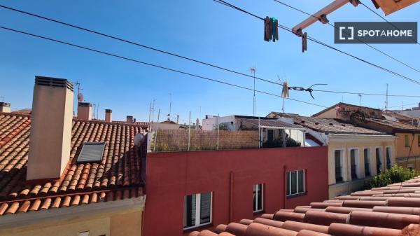 Estudio en alquiler en Embajadores, Madrid