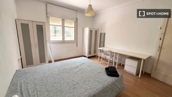 Zimmer in einer Wohngemeinschaft in Barcelona