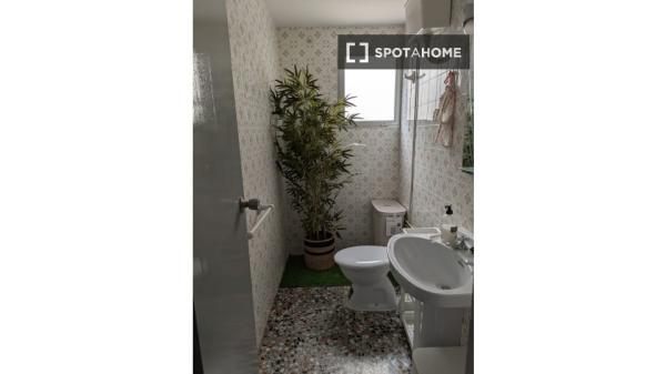 Apartamento de 3 habitaciones en alquiler en Grau i Platja, Valencia