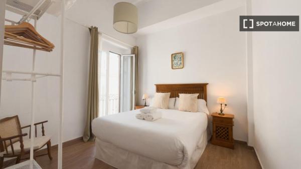 Estudio en alquiler en Triana, Sevilla