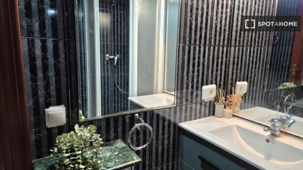 Habitación en piso compartido en alquiler en Sant Francesc, Valencia