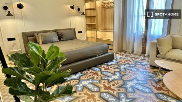 Estudio en alquiler en La Dreta de l'Eixample, Barcelona