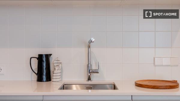 Piso de 2 dormitorios en alquiler en Guindalera, Madrid.