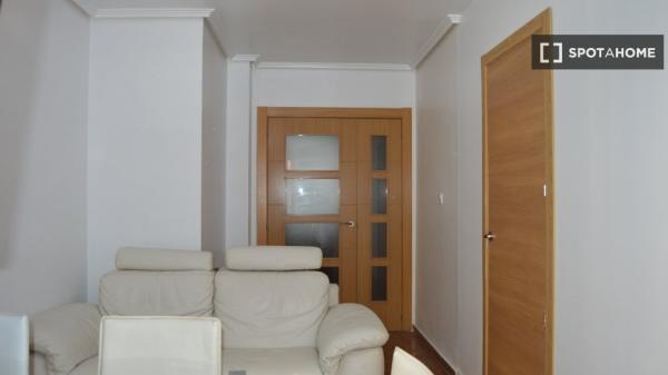 Zimmer in Wohngemeinschaft in València