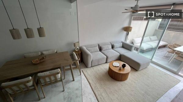 Apartamento de 3 dormitorios en alquiler en Jávea, Alicante