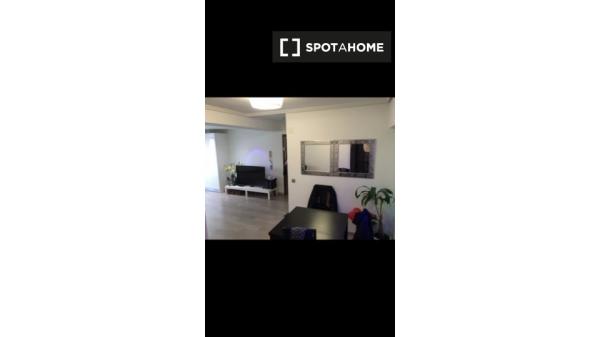 Se alquila habitación en piso de 3 dormitorios en Leganés, Madrid