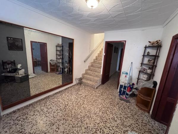 Chalet pareado en CL La Leona