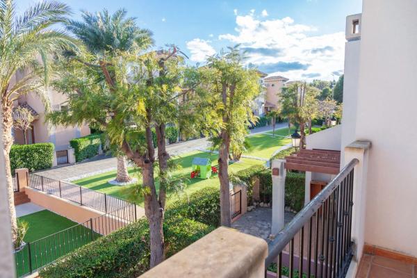 Chalet pareado en avenida Antonio Pedrera Soler, 53