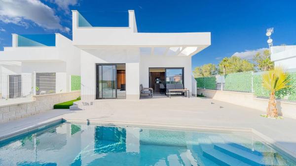 Casa independiente en avenida Antonio Pedrera Soler, 17
