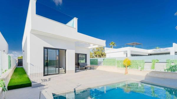 Casa independiente en avenida Antonio Pedrera Soler, 17