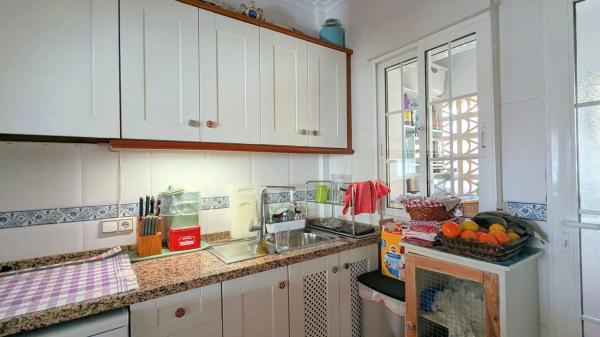 Casa independiente en calle Italia