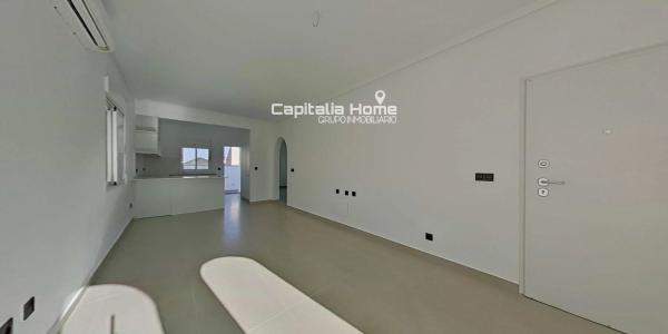 Casa independiente en calle Países Bajos