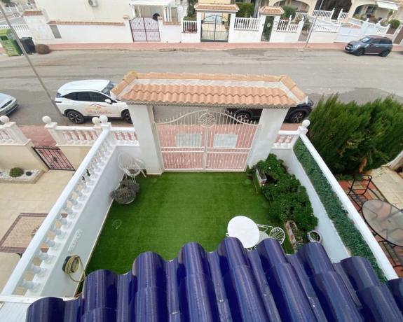 Chalet adosado en calle Marie Curie, 29