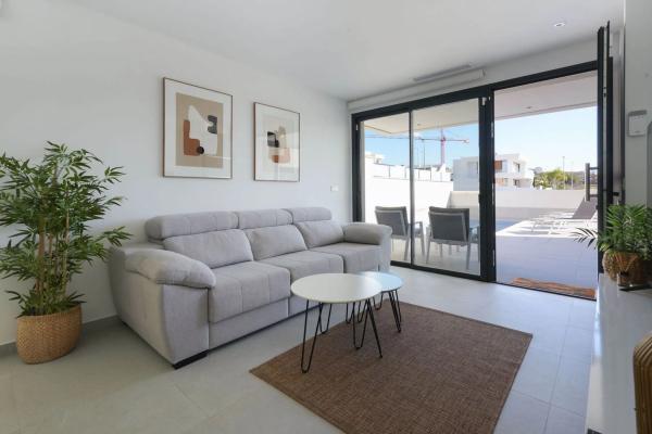 Casa independiente en calle Gabriel Garcia Marquez s/n